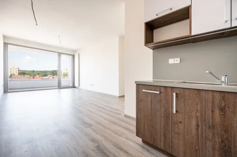 WOODLINE PARKETI, Obrt za uslužne djelatnosti, vl. Darian Žigrović, Laminat
