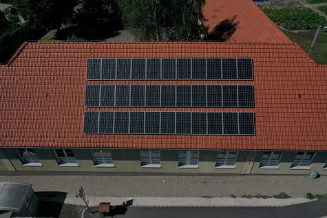 MT ELECTRONICS j.d.o.o., Solarne elektrane
